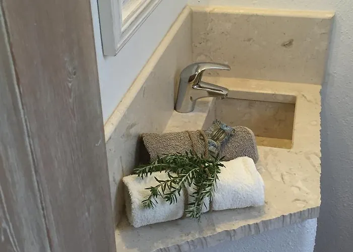 Oda ve Kahvaltı Kalopetri