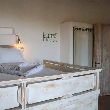 Kalopetri B&B 2*