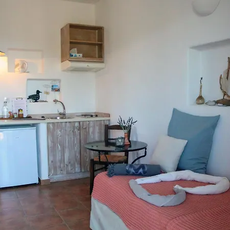 Kalopetri B&B 2*