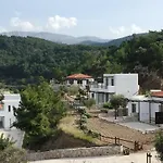 Bed & Breakfast Kalopetri Kamiros