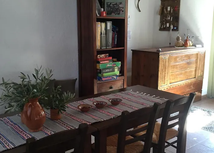 Alojamento de Acomodação e Pequeno-almoço Kalopetri Kamiros