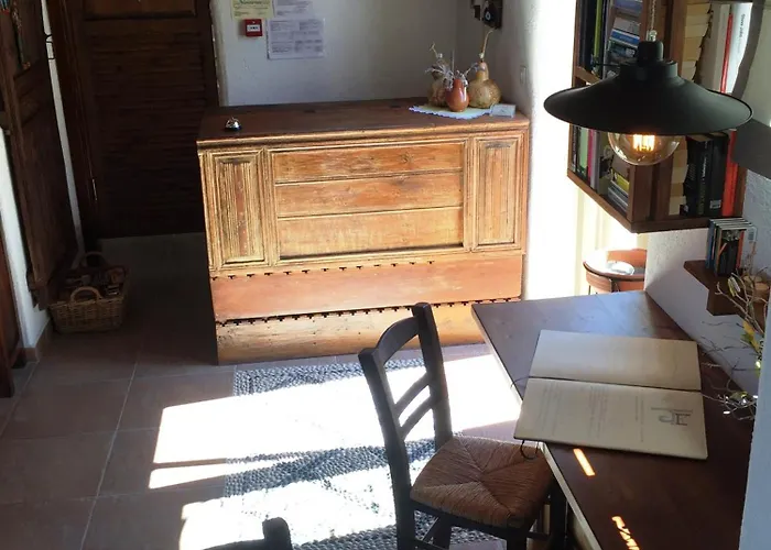 Kalopetri Alojamento de Acomodação e Pequeno-almoço 2*